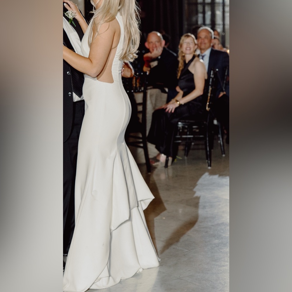Sarah Seven Cassiopeia Wedding Dress - Size 2/4, no body alterations! - Picture 5 of 10